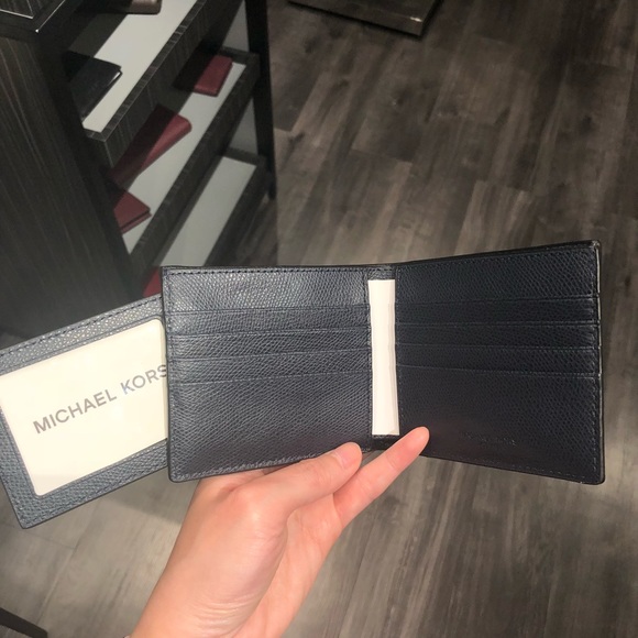 Michael Kors Camden billfold + Card case Wallet - Picture 3 of 3